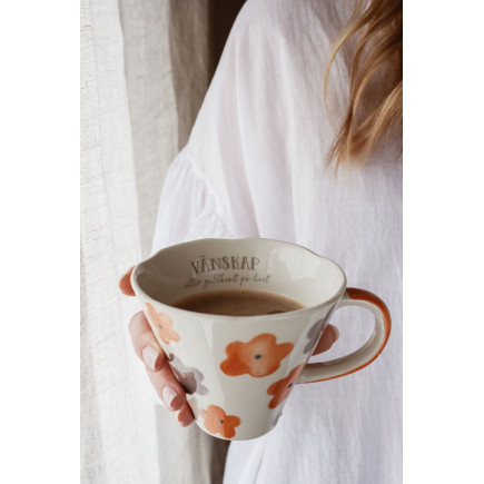 Majas Cottage Mugg Vänskap sätter guldkant på livet