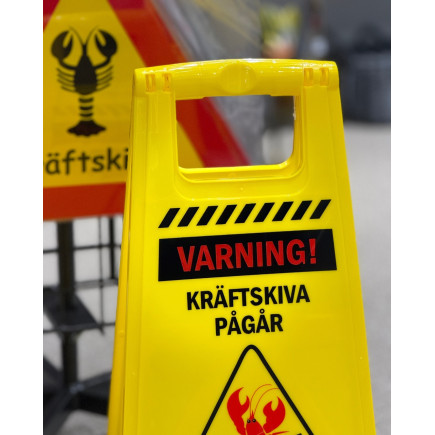Skylt Kräftskiva Golv 60 cm